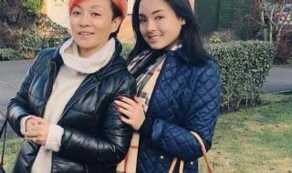 爱新觉罗媚中国好声音